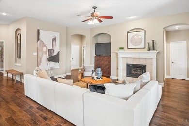 Welcome to this ready-for-you home located in beautiful on Woodbridge Golf Club in Texas - for sale on GolfHomes.com, golf home, golf lot