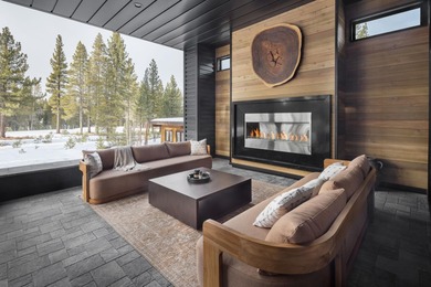 Perfectly positioned on the golf course in Gray's Crossing, this on  in California - for sale on GolfHomes.com, golf home, golf lot