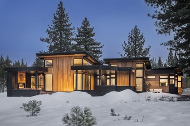 Perfectly positioned on the golf course in Gray's Crossing, this on  in California - for sale on GolfHomes.com, golf home, golf lot