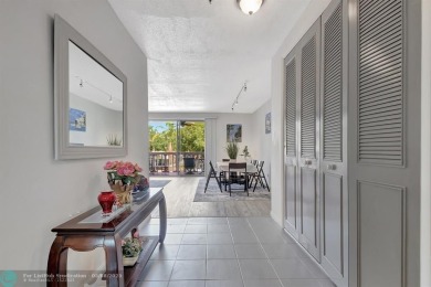 Welcome to downtown Lake Worth Beach! You can't beat the on Lake Worth Municipal Golf Course in Florida - for sale on GolfHomes.com, golf home, golf lot