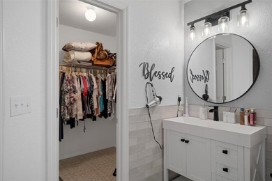 LUXURY 4-BEDROOM, 3-BATH POOL HOME WITH JET SWIM SYSTEM AND GOLF on Sherman Hills Golf Club in Florida - for sale on GolfHomes.com, golf home, golf lot