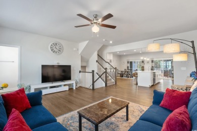 Exquisite Townhome at The Dye Estates @ Barefoot Resort- North on Barefoot Resort and Golf Club  in South Carolina - for sale on GolfHomes.com, golf home, golf lot