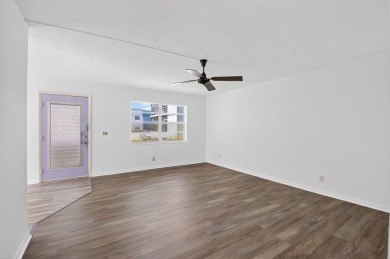 **Move-In Ready 2BR/2BA Condo in King's Point - 55+ on Kings Point Golf -Flanders Way in Florida - for sale on GolfHomes.com, golf home, golf lot