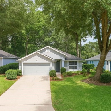 Charming 2 Bed, 2 Bath Villa at Rainbow Springs Country Club on Rainbow Springs Golf and Country Club in Florida - for sale on GolfHomes.com, golf home, golf lot