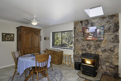 Spacious and beautifully positioned, this 3-bedroom, 2.5-bath on Lake Shastina Golf Course in California - for sale on GolfHomes.com, golf home, golf lot