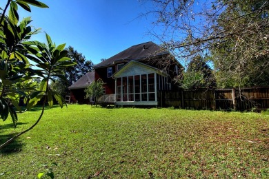 This lovely two-story brick home is located in The Highlands on on Highland Oaks Golf Course in Alabama - for sale on GolfHomes.com, golf home, golf lot