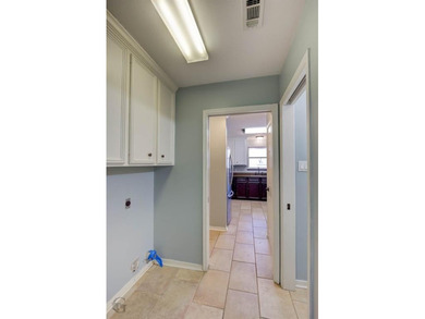 BEAUTIFUL HOME FOR SALE IN NORTH SHREVEPORT!!!! This 3-bedroom on Northwood Hills Golf Club in Louisiana - for sale on GolfHomes.com, golf home, golf lot