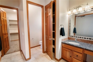 This stunning golf course area home is tucked in a quiet on London Bridge Golf Course in Arizona - for sale on GolfHomes.com, golf home, golf lot