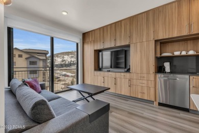 Complete remodel Feb 2024-NEW!This stunning studio condo is on Canyons Golf Course in Utah - for sale on GolfHomes.com, golf home, golf lot