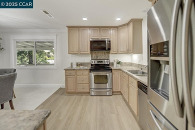 Stylish  Serene Sequoia Wrap -- Enjoy the Rossmoor Lifestyle! on Rossmoor Golf Course in California - for sale on GolfHomes.com, golf home, golf lot