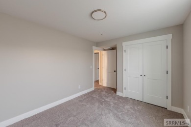 LANDSCAPING INCLUDED & MOVE-IN READY! Welcome to your new home on Sage Lakes Municipal Golf Course in Idaho - for sale on GolfHomes.com, golf home, golf lot