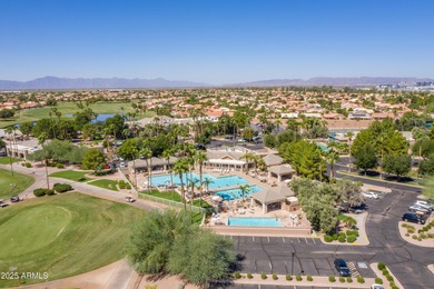 Popular 2BR, 2BA Portofino model villa with a brand new roof in on Oakwood Golf Club  in Arizona - for sale on GolfHomes.com, golf home, golf lot