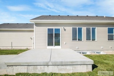 LANDSCAPING INCLUDED & MOVE-IN READY! Welcome to your new home on Sage Lakes Municipal Golf Course in Idaho - for sale on GolfHomes.com, golf home, golf lot