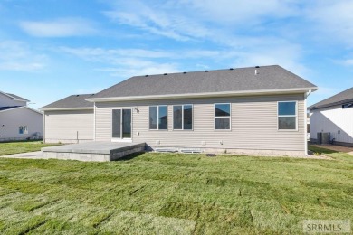 LANDSCAPING INCLUDED & MOVE-IN READY! Welcome to your new home on Sage Lakes Municipal Golf Course in Idaho - for sale on GolfHomes.com, golf home, golf lot