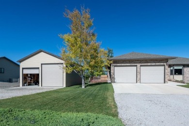 Pride of ownership shines on this beautiful 4300+ square foot on Old Baldy Golf Course in Montana - for sale on GolfHomes.com, golf home, golf lot