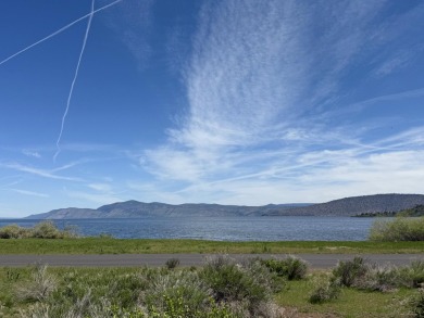 Rare homesite with unobstructed panoramic views of Klamath Lake on Running Y Ranch Resort in Oregon - for sale on GolfHomes.com, golf home, golf lot