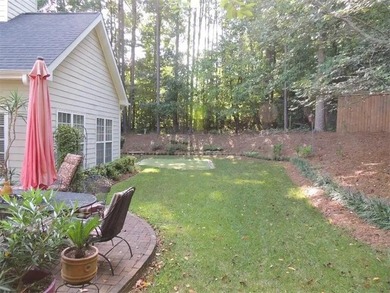 A stellar investment opportunity! Beautiful, solid home in an on Mirror Lake Golf Club in Georgia - for sale on GolfHomes.com, golf home, golf lot