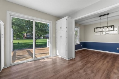 Beautifully Updated Home on the Golf Course and Across from the on Lakewood Oaks Golf Club, Ltd. in Missouri - for sale on GolfHomes.com, golf home, golf lot