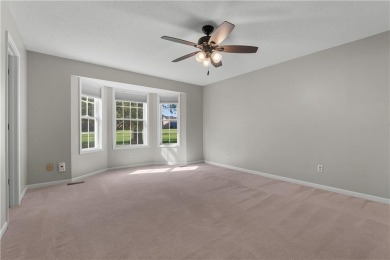 Beautifully Updated Home on the Golf Course and Across from the on Lakewood Oaks Golf Club, Ltd. in Missouri - for sale on GolfHomes.com, golf home, golf lot