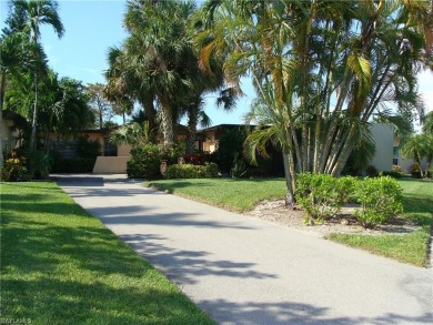 Wonderful 3 bedroom/ 2 bath villa in Lakewood. Private location on Lakewood Country Club in Florida - for sale on GolfHomes.com, golf home, golf lot