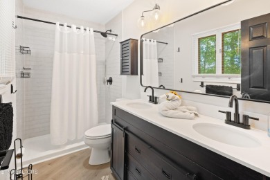 Spectacular move-in ready 2545 sqft of year round LAKE VIEWS on Toqua Golf Course - Loudon County in Tennessee - for sale on GolfHomes.com, golf home, golf lot