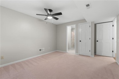 Beautifully Updated Home on the Golf Course and Across from the on Lakewood Oaks Golf Club, Ltd. in Missouri - for sale on GolfHomes.com, golf home, golf lot