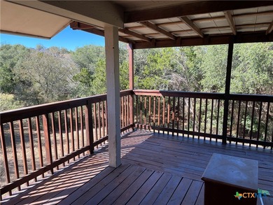 AMAZING VALUE...2 SIDED TOWNHOUSE....3BDRM/ 3 BATH 1 CAR BOTH on Apple Rock Golf Course - Horseshoe Bay in Texas - for sale on GolfHomes.com, golf home, golf lot