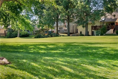 Beautifully Updated Home on the Golf Course and Across from the on Lakewood Oaks Golf Club, Ltd. in Missouri - for sale on GolfHomes.com, golf home, golf lot
