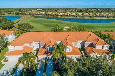 FABULOUS DESIGNER DECORATED upper level 3 bedroom, 3 bath, coach on Copperleaf Golf Club in Florida - for sale on GolfHomes.com, golf home, golf lot