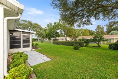 Well Maintained *Pecan* Model in Spruce Creek South - 55+ Gated on The Links of Spruce Creek in Florida - for sale on GolfHomes.com, golf home, golf lot