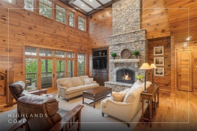 Spread your wings in this spacious post-and-beam home, located on Old Edwards Club in North Carolina - for sale on GolfHomes.com, golf home, golf lot