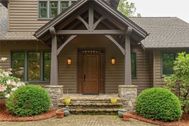 Spread your wings in this spacious post-and-beam home, located on Old Edwards Club in North Carolina - for sale on GolfHomes.com, golf home, golf lot