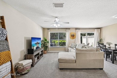 Check out this adorable unit in Lake Ridge North! With 1,296 on Golf Club At Fleming Island in Florida - for sale on GolfHomes.com, golf home, golf lot