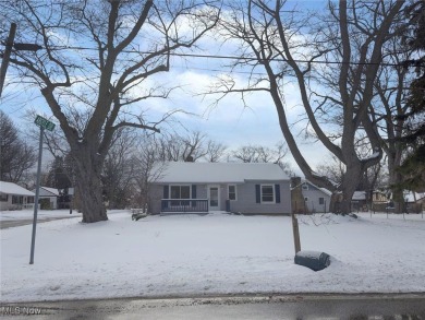 Welcome to 7094 Lake Rd, Madison, OH--a must-see 3-bedroom on Erie Shores Golf Course in Ohio - for sale on GolfHomes.com, golf home, golf lot