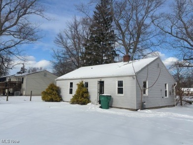 Welcome to 7094 Lake Rd, Madison, OH--a must-see 3-bedroom on Erie Shores Golf Course in Ohio - for sale on GolfHomes.com, golf home, golf lot