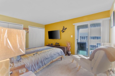 This spacious upper unit features a large living room, two on Beech Woods Golf Course in Michigan - for sale on GolfHomes.com, golf home, golf lot