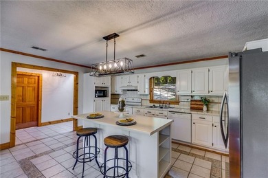 Wake up to sparkling lake views every day in this beautiful 3 on Fairfield Plantation Golf and Country Club in Georgia - for sale on GolfHomes.com, golf home, golf lot