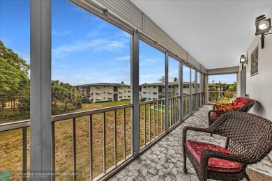 Welcome to Hillcrest, a vibrant and active 55+ community. The on Hillcrest Golf and Country Club in Florida - for sale on GolfHomes.com, golf home, golf lot