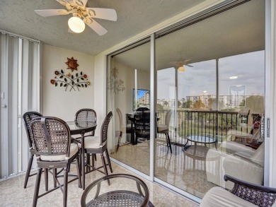 Move-in ready--just bring your toothbrush. Beautiful 1-bedroom on  in Florida - for sale on GolfHomes.com, golf home, golf lot