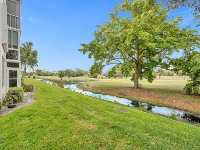Move-in ready--just bring your toothbrush. Beautiful 1-bedroom on  in Florida - for sale on GolfHomes.com, golf home, golf lot