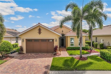LOOKING FOR MORE SPACE AT A GREAT VALUE? This 2385' Arthur on River Hall Country Club in Florida - for sale on GolfHomes.com, golf home, golf lot
