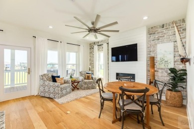 Custom 3-bed 2.5 bath on 1.37 ac. boasts bay views, amazing on Galveston Country Club in Texas - for sale on GolfHomes.com, golf home, golf lot