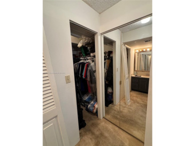 GREAT LOCATION, centrally located in Pembroke Pines at Park on Pembroke Lakes Golf Club in Florida - for sale on GolfHomes.com, golf home, golf lot