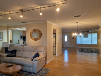 *WOW* a unique *Gormay* with a great location!! Clubhouse is a on Mainlands Golf Club in Florida - for sale on GolfHomes.com, golf home, golf lot