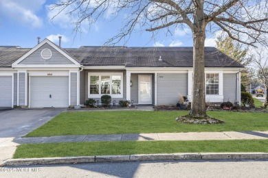 This is the popular Roxy model. 1195 sq. ft. with major updates on Leisure Village West Assoc. in New Jersey - for sale on GolfHomes.com, golf home, golf lot