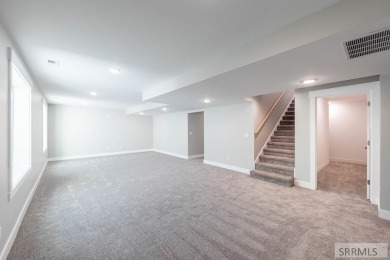 INCLUDES LANDSCAPING & MOVE-IN READY! Welcome to your new home on Sage Lakes Municipal Golf Course in Idaho - for sale on GolfHomes.com, golf home, golf lot