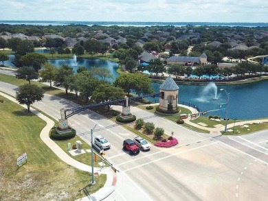 Brand new roof installed Nov 2024. Fresh interior paint and new on Jim Boggs in Texas - for sale on GolfHomes.com, golf home, golf lot