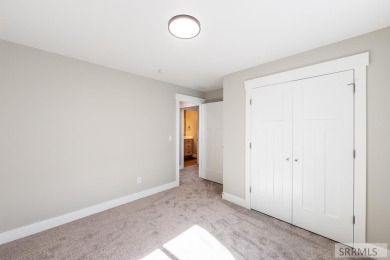 INCLUDES LANDSCAPING & MOVE-IN READY! Welcome to your new home on Sage Lakes Municipal Golf Course in Idaho - for sale on GolfHomes.com, golf home, golf lot