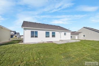 INCLUDES LANDSCAPING & MOVE-IN READY! Welcome to your new home on Sage Lakes Municipal Golf Course in Idaho - for sale on GolfHomes.com, golf home, golf lot