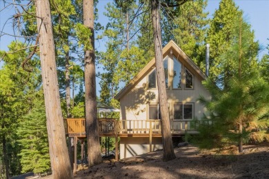 Nestled in the beautiful Sierra Nevada Mountains, this inviting on Sequoia Woods Country Club in California - for sale on GolfHomes.com, golf home, golf lot